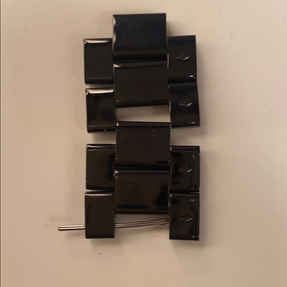 Michael Kors Black Plated Pave Glitz Dial Watch - Picture 9 of 10